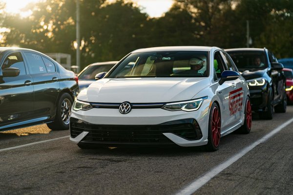 Guide d'achat audi : tarifs, contrats et livraison en france